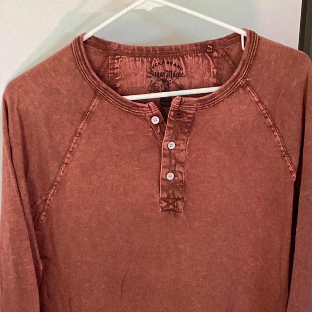 Lucky Brand long Sleeve T Shirt